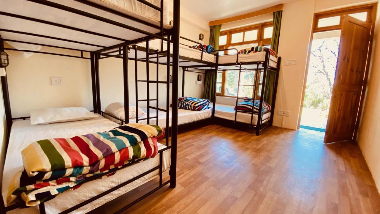 Albergue Madpackers Manali Exterior foto