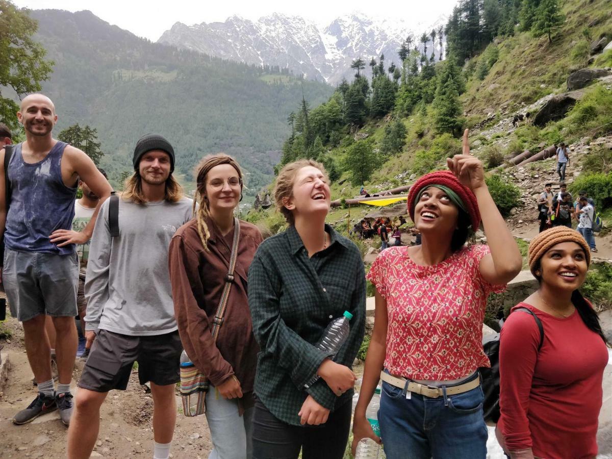 Albergue Madpackers Manali Exterior foto